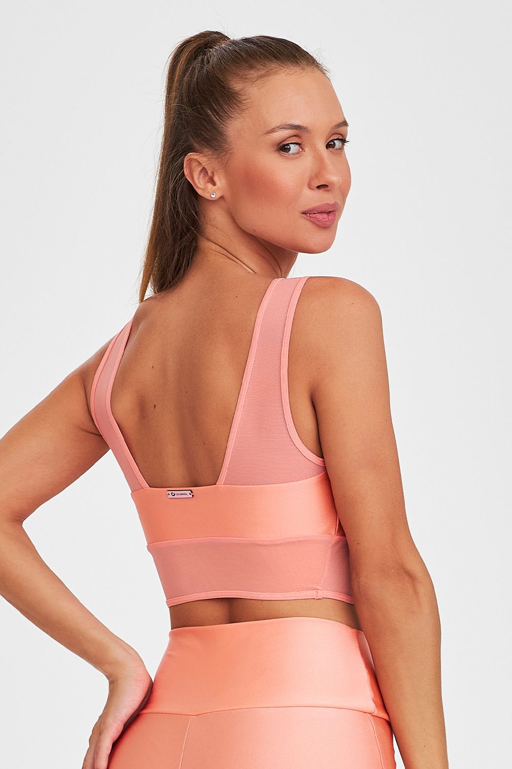 Top Cropped Atlanta With Transparency - Rosa Coralina